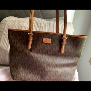 Michael Kors tote **NEW**
